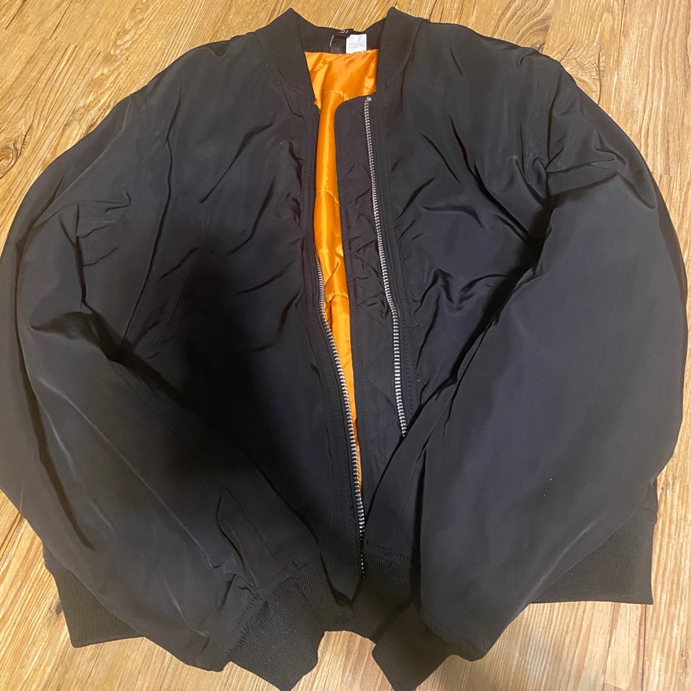 Bomber jacket